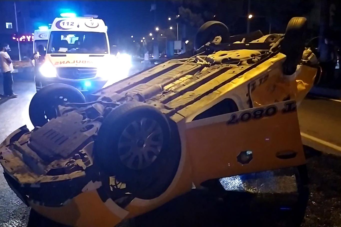 Diyarbakır’da meydana gelen trafik kazasında 2 kişi yaralandı